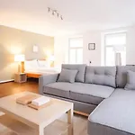 Authentic Austrian Flat In The South Of Vienna * 뫼들링