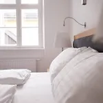 Authentic Austrian Flat In The South Of Vienna 뫼들링
