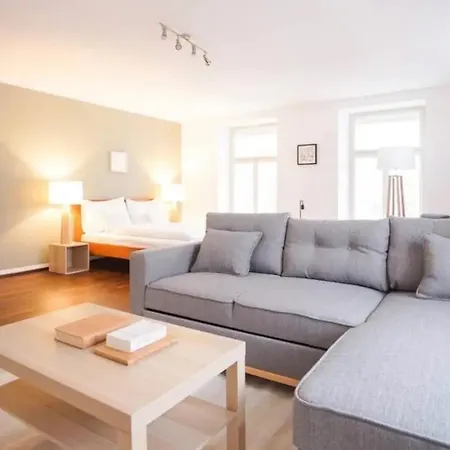 Authentic Austrian Flat In The South Of Vienna * 뫼들링