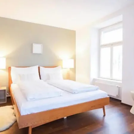 아파트 Authentic Austrian Flat In The South Of Vienna *