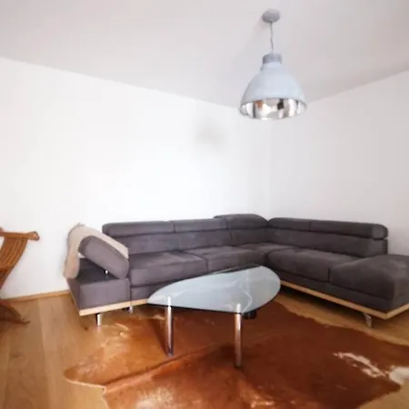 公寓 Authentic Austrian Flat In The South Of Vienna
