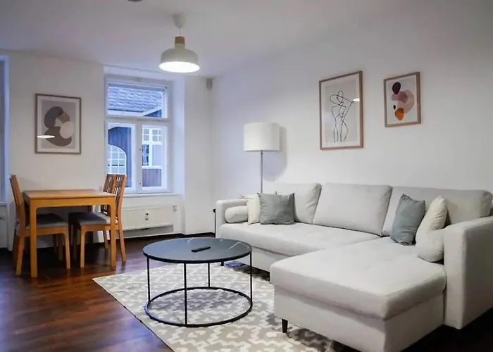 Authentic Austrian Flat In The South Of Vienna