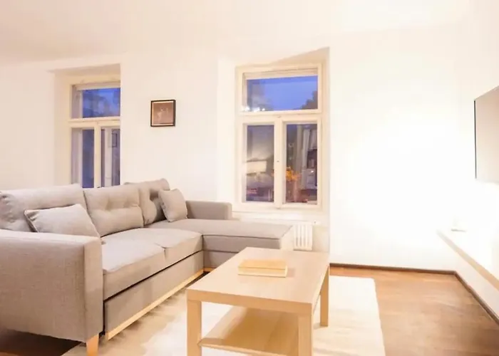 Authentic Austrian Flat In The South Of Vienna Apartment Modling