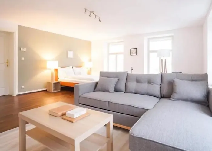 Authentic Austrian Flat In The South Of Vienna * Modling