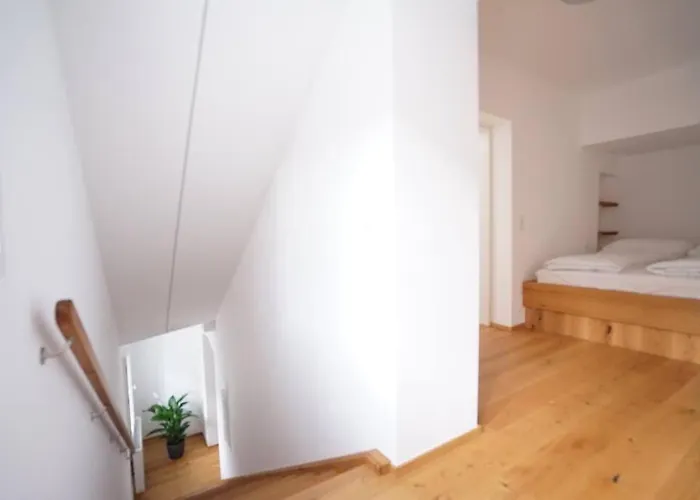 Authentic Austrian Flat In The South Of Vienna * Modling